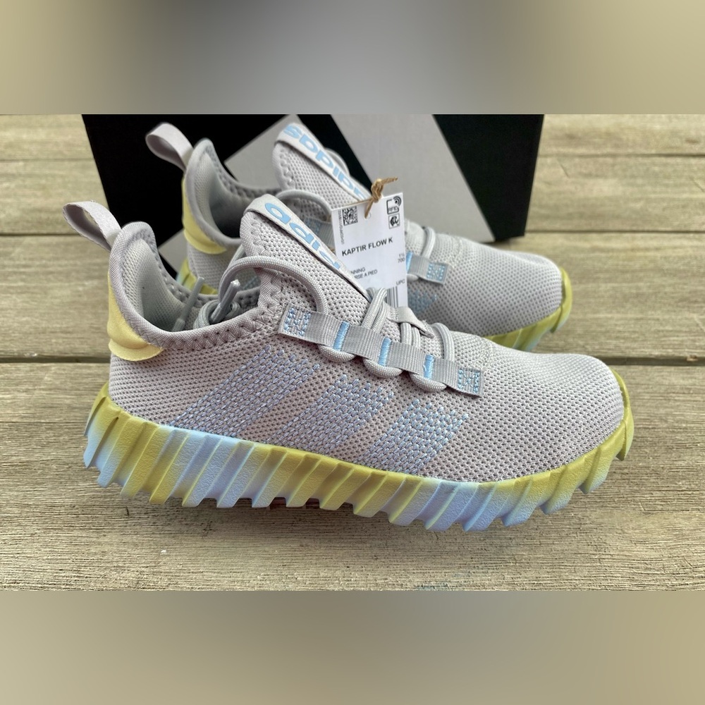 NWT Adidas Kaptir Sneakers Kids 2